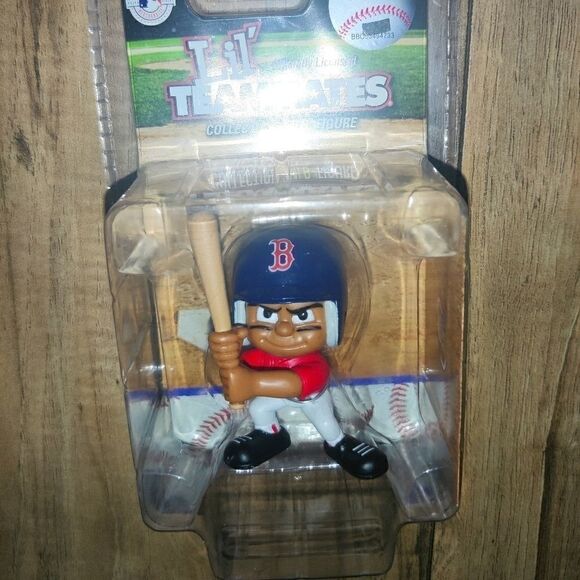 Boston Red Sox MLB Lil' Teammates Batter Collectab - Picture 1 of 5